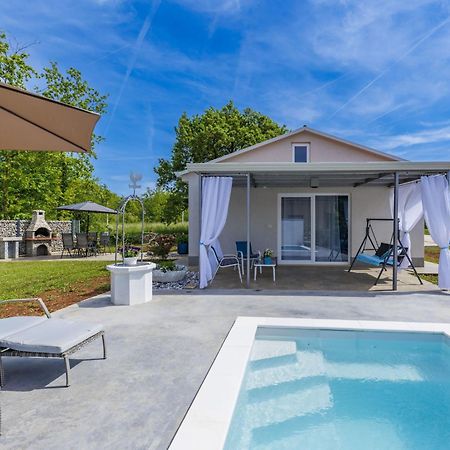 Holiday Home Villa Fenix By Interhome Zminj Exterior photo