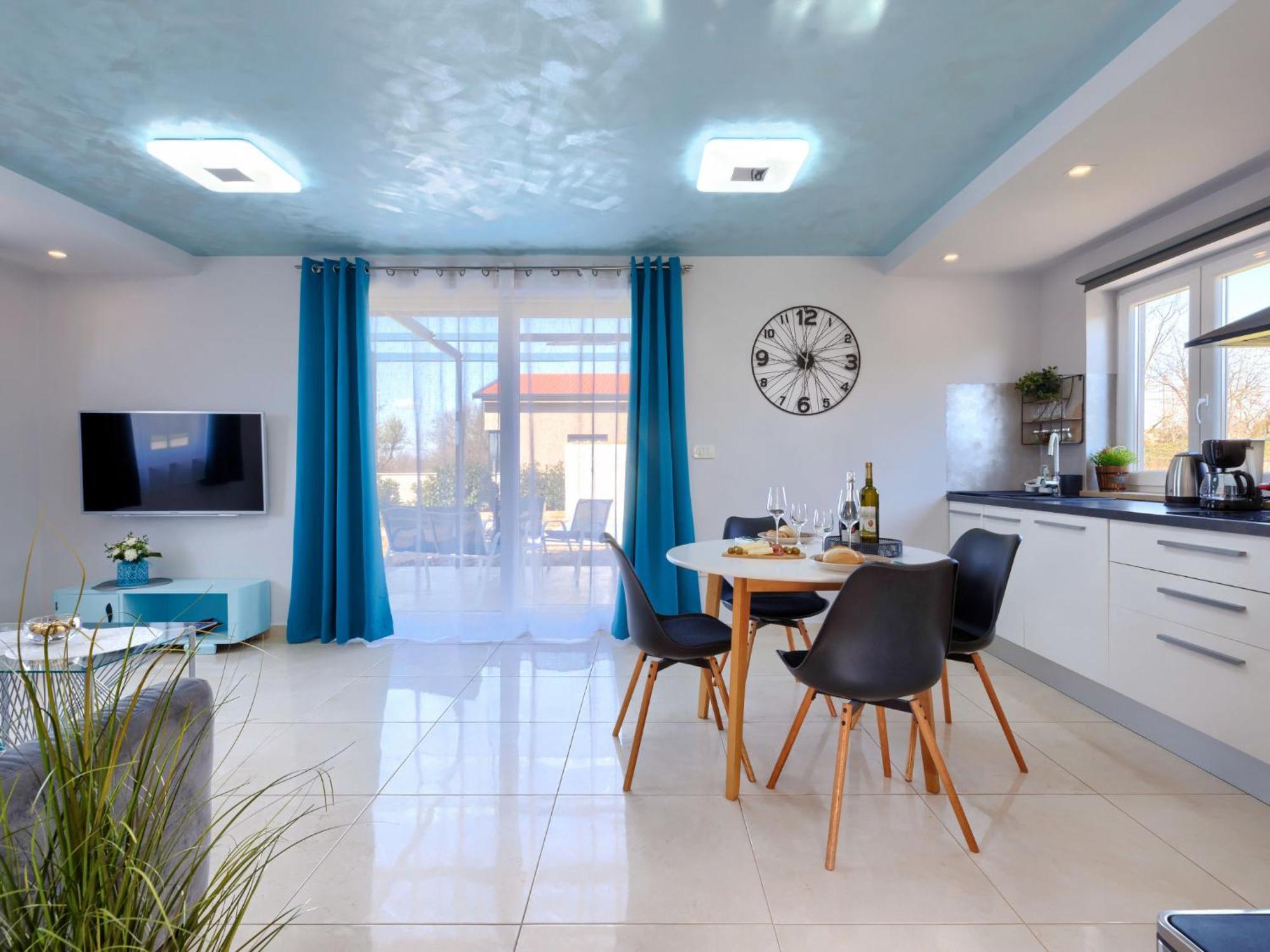 Holiday Home Villa Fenix By Interhome Zminj Exterior photo